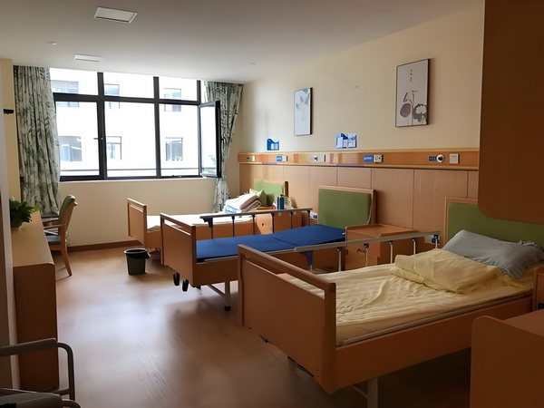 全日制大专有什么专业_专访导演饶晓志：对《万里归途》满意和骄傲 专访导演饶丁鑫接受正在审讯